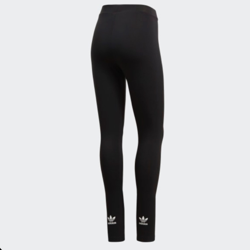 Women’s trefoil black leggings